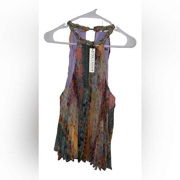 Alice & Olivia - Alycia Chain Neck Pleated Top - Size XL​​ - Picture 4 of 4